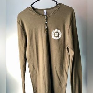 Logoed American apparel thermal. Goddard college. Gender neutral size.